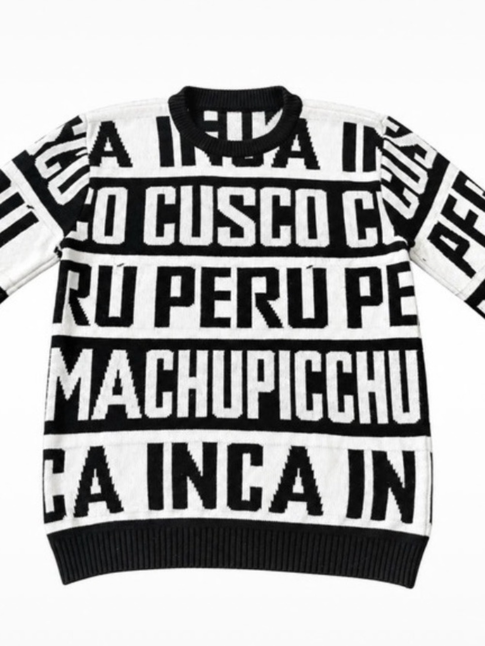 Peruvian Inca Sweater – Machu Picchu & Cusco Design – Black & White